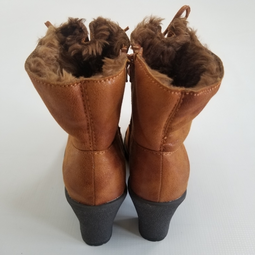 Aerosoles Pruffessor Faux Fur Ankle Boots Size 8.5 Near New - Picture 4 of 8